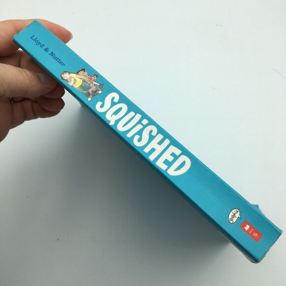 Squished: a Graphic Novel by Megan Wagner Lloyd (2023, Trade Paperback) book - Picture 5 of 7